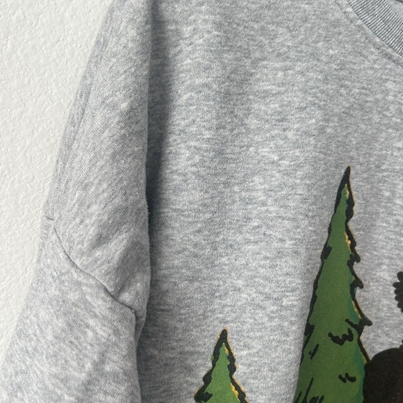 Disney Mickey Mouse Holiday Crewneck - Juniors XL - Picture 3 of 6